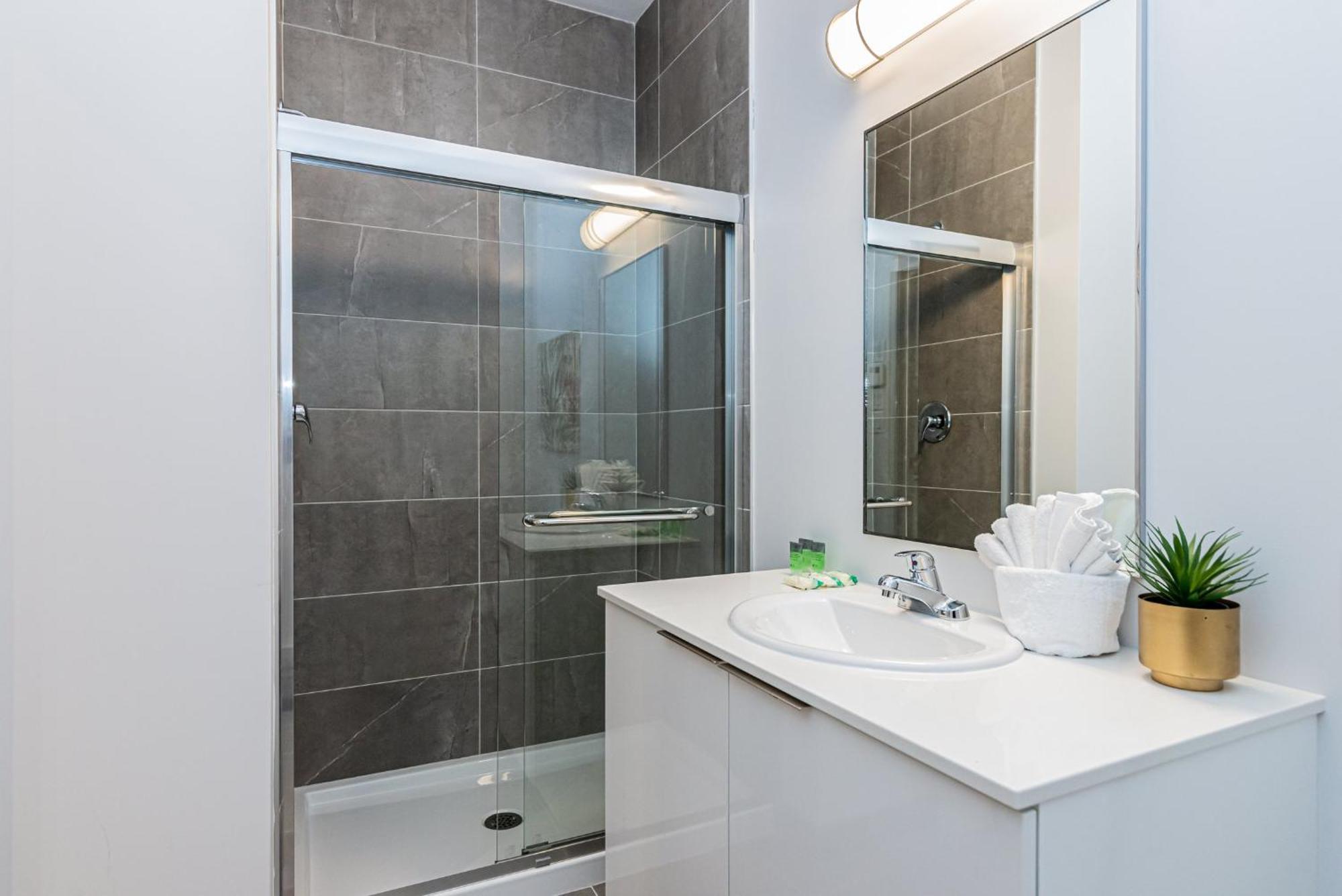 Wonderful New Studio Close To Mount Royal By Den Stays Montréal Oda fotoğraf